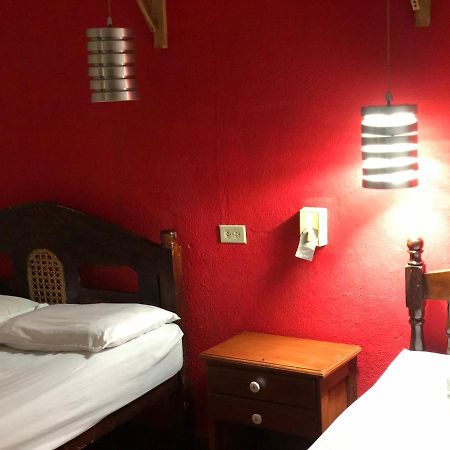 Hostal Vacaciones Nicas León Exteriör bild